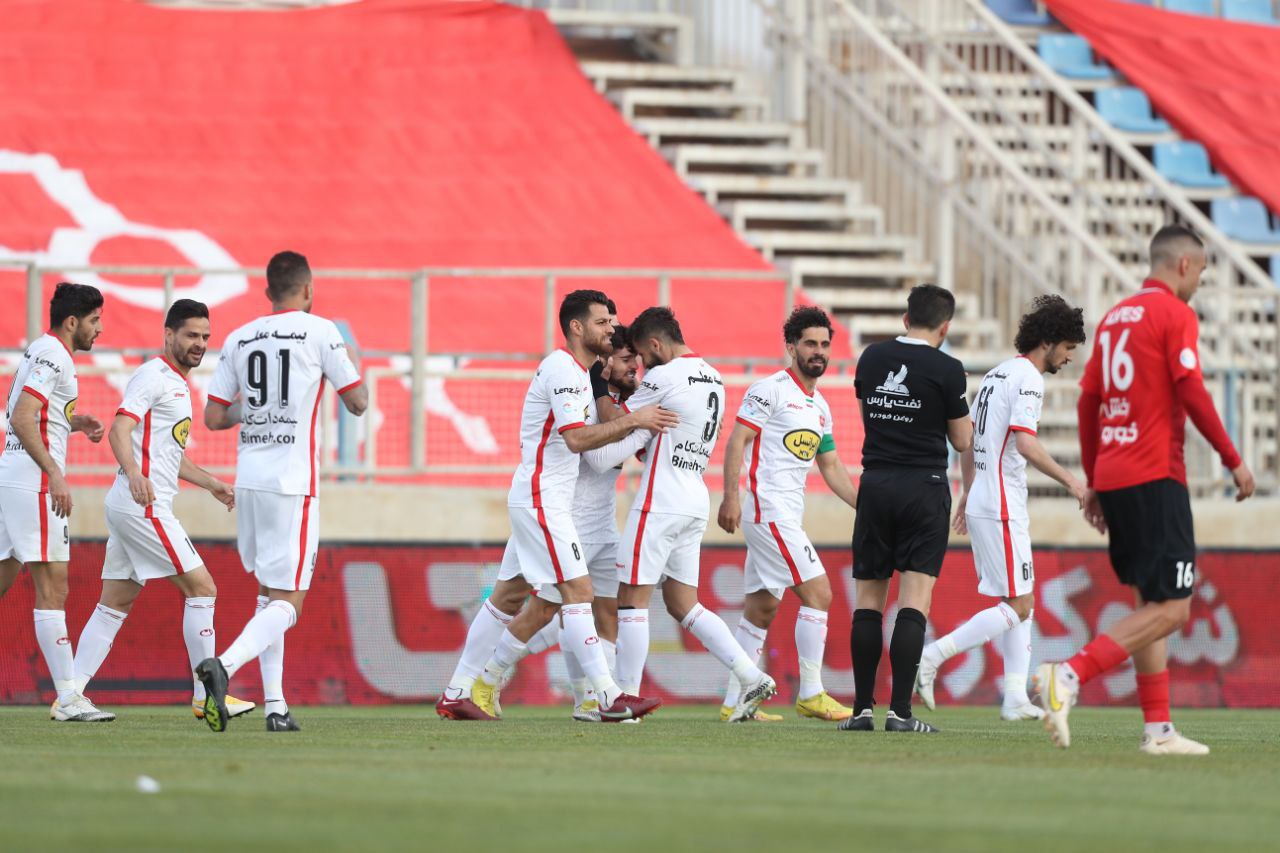 تراکتور 2-3 پرسپولیس / یاشا تراکتور، زنده باد پرسپولیس