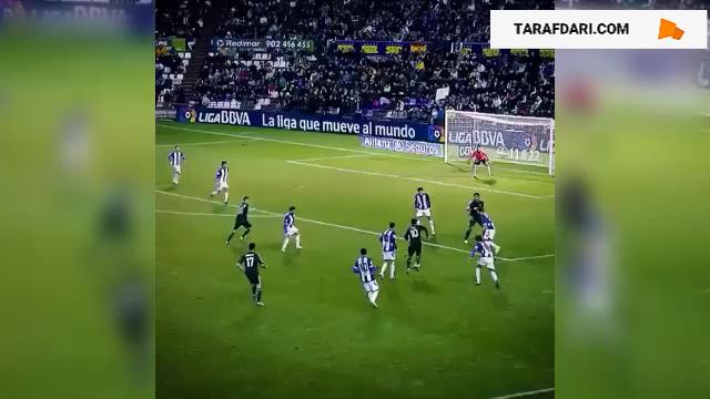 بریس زیبای مسوت اوزیل در شب برتری 3-2 رئال مادرید در خانه رئال وایادولید (2012/12/8) / فیلم