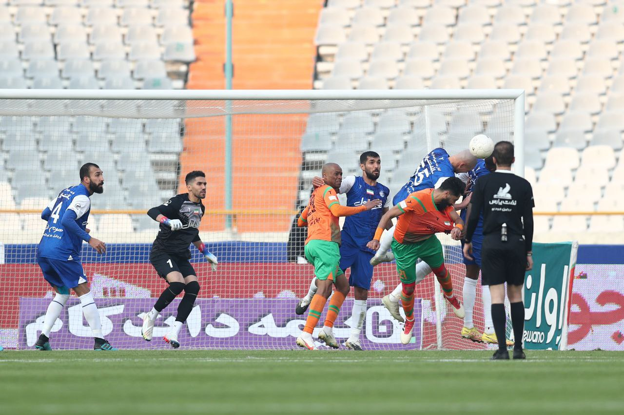 حسن روشن: فتحالله زاده به من حکم بدهد پولها را از هرکسی باشد میگیرم!