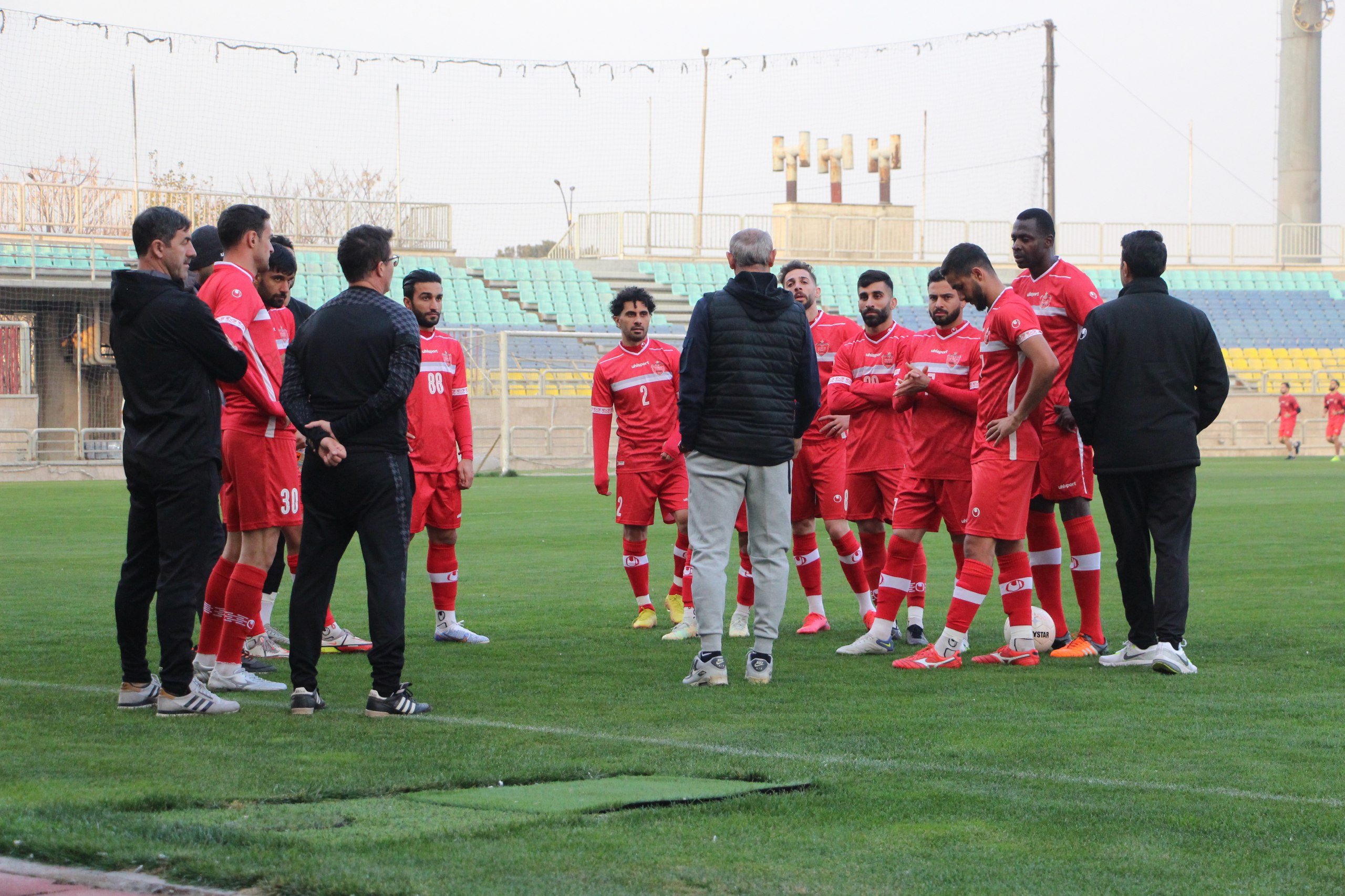 اسکان پرسپولیس در هتل آزادی برای دربی