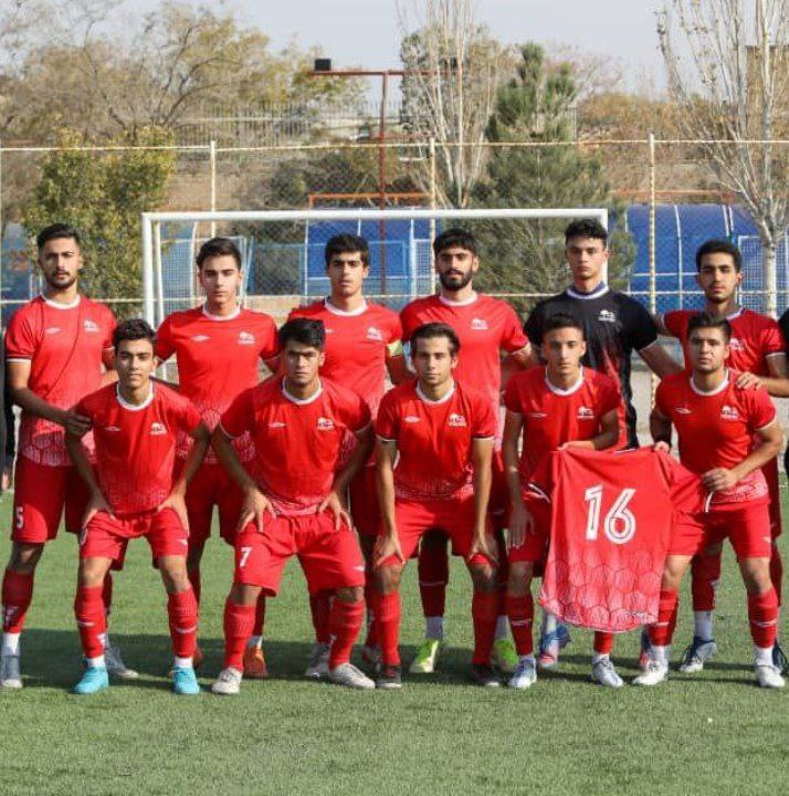 پیروزی جوانان تراکتور برابر غفاری تاکستان