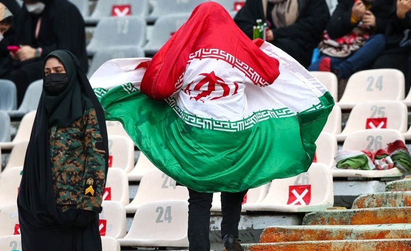 برای آنهایی که غیر واقعی و تماشاگرنما خوانده شدند؛ در این خانه غریبانه بگردید!