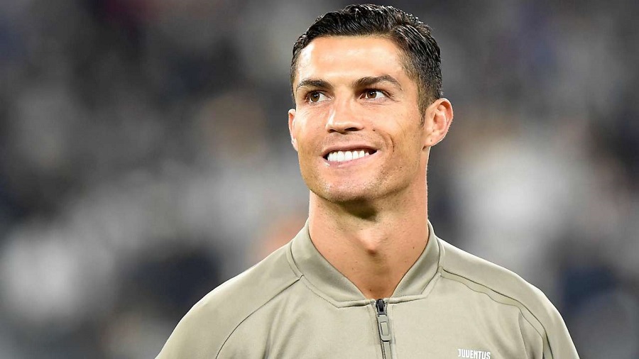 زندگینامه کریستیانو رونالدو (Cristiano Ronaldo) معروف به CR7