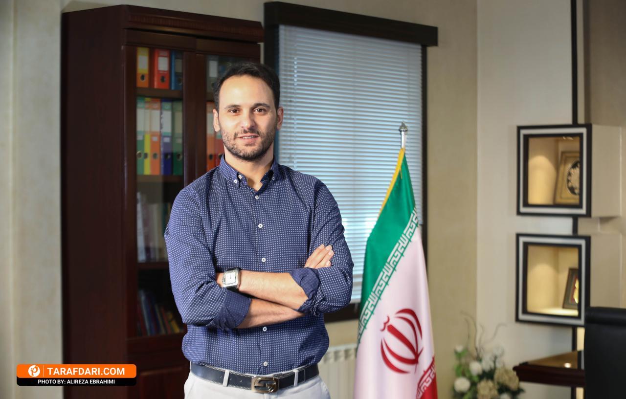 آرش برهانی در گفتگوی اختصاصی با طرفداری: مبلغ زیادی برای آکادمی نمی خواهم، نگاه کوچکی داشته باشند برایمان کافی است
