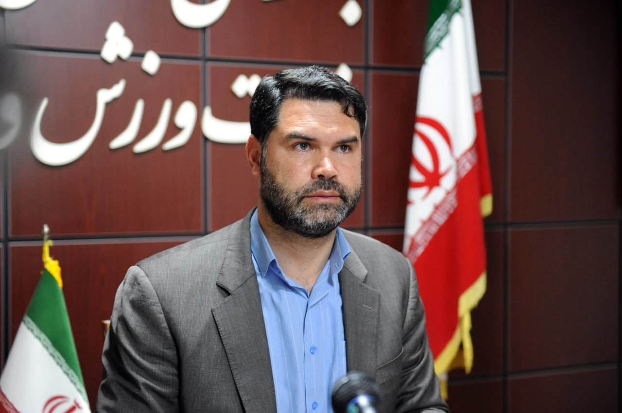 هوایی زدن های دلبخواهی معاونین سجادی به جای وظایف محوله / معاونت ورزش در توییتر!