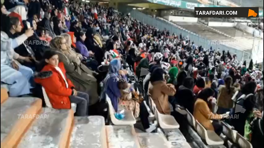 حال و هوای بانوان حاضر در ورزشگاه آزادی / فیلم اختصاصی طرفداری