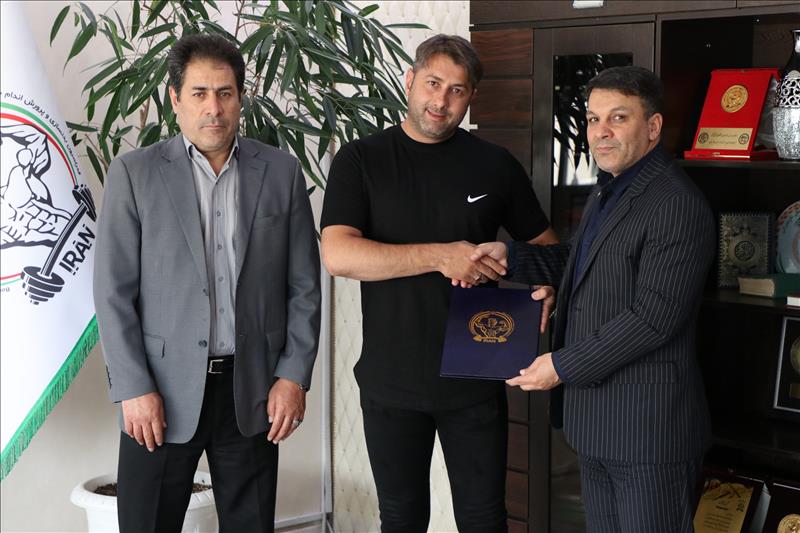لیگ بدنسازی و پرورش اندام| پرهام پیشوا میزبان دور رفت شد