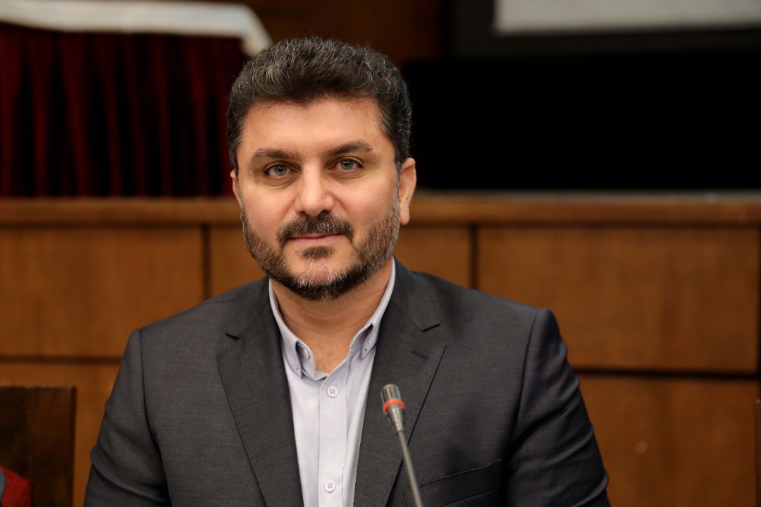 پشتک وارو روی خرک لرزان ژیمناستیک/ فرهادیان: فدراسیون جهانی هنوز انتخابات را تایید نکرده است