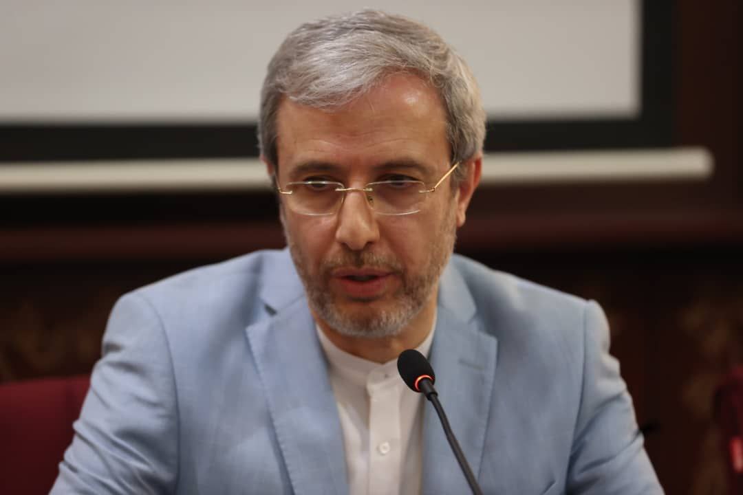 فاصله برادران عالمیان سه رقمی شد/ علی قارداشی: شماره حساب فدراسیون در جیب من است