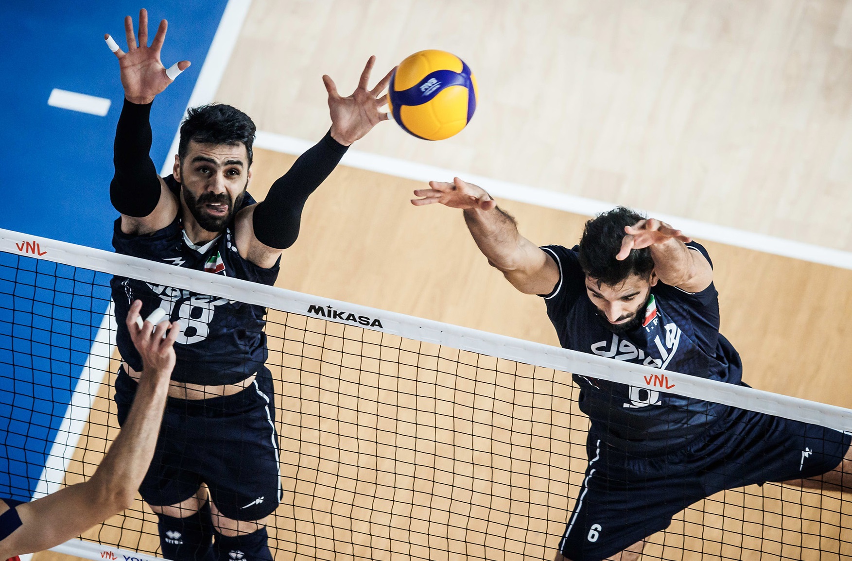 لیگ ملتهای والیبال 2023| ایران 2 - 3 هلند / تیم عطایی حرص میدهد و میبازد!