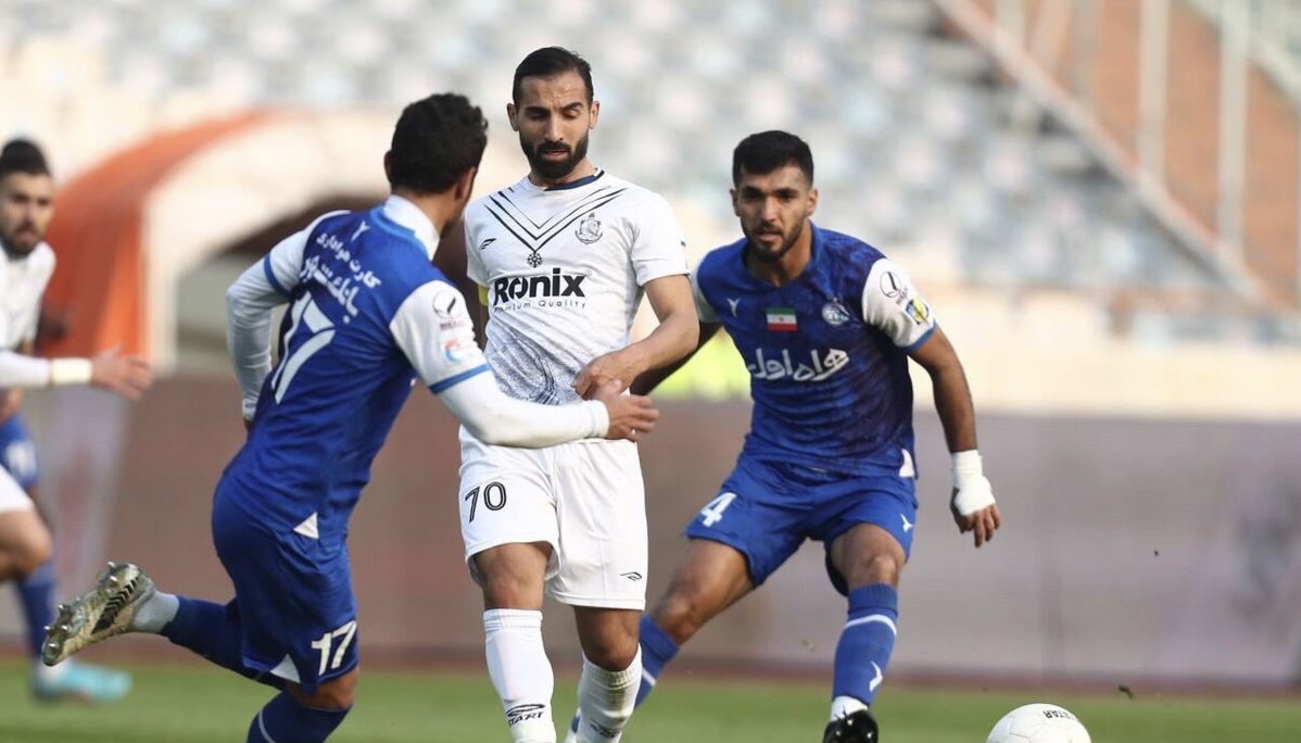 ستاره ملوان بازی با پرسپولیس را از دست داد