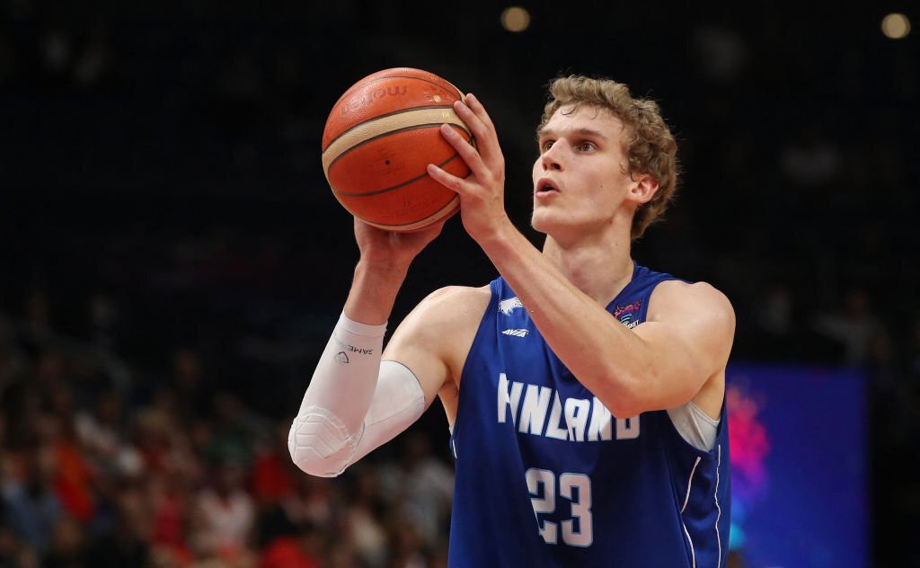 بسکتبال NBA | ستاره یوتا جز دوران سربازی اجباری را می گذراند / عکس