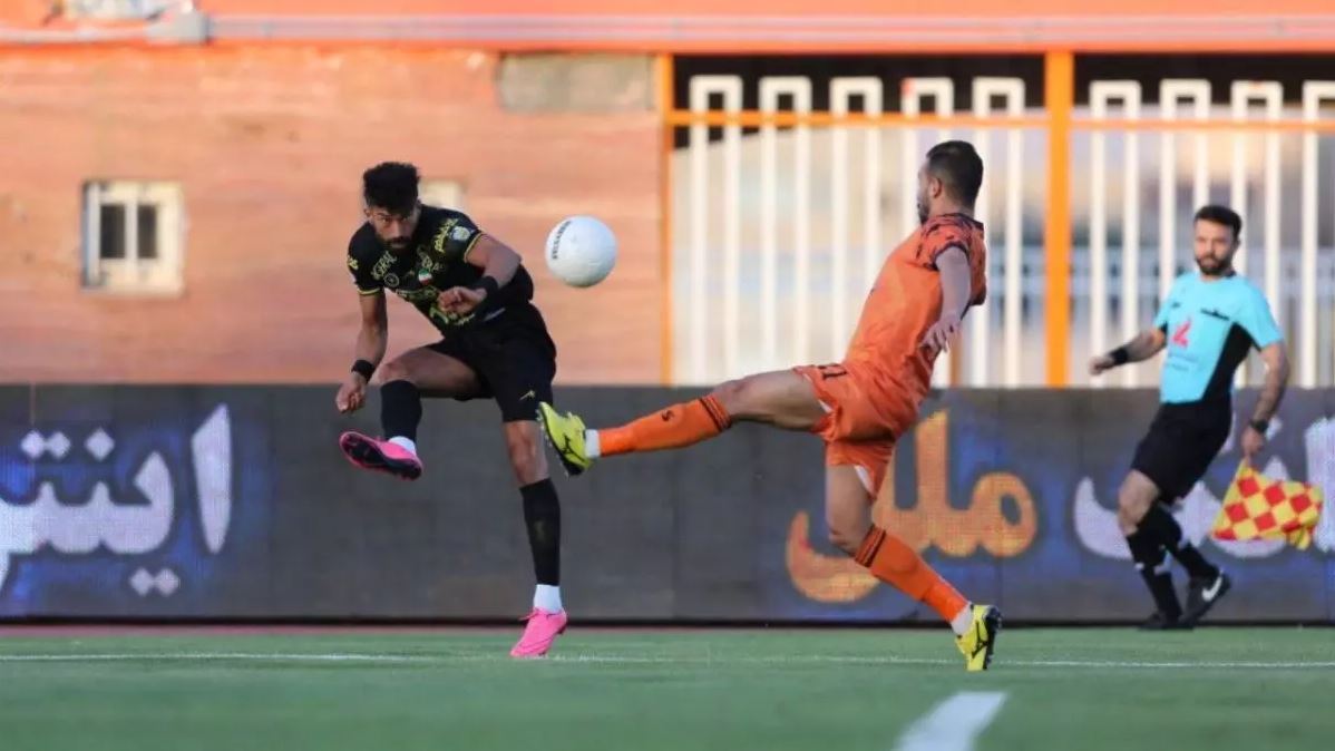 مس کرمان 1-2 سپاهان؛ برد تلخ، نه سپاهان قهرمان شد نه مس ماند