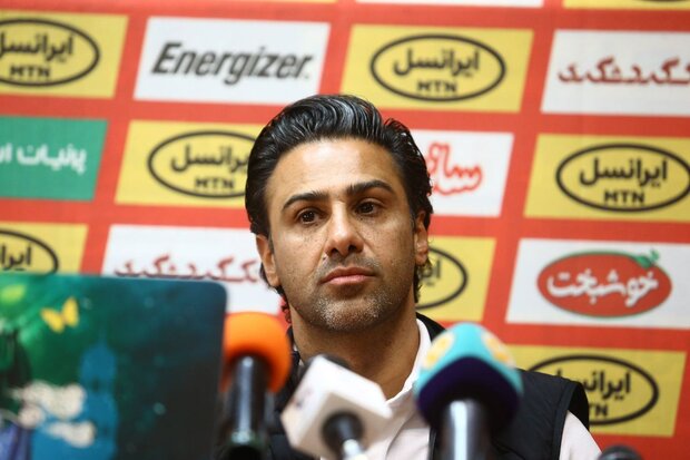 فرزاد مجیدی: فرهاد هزار تومان هم نگرفت / فتح الله زاده: اسنادش موجود است