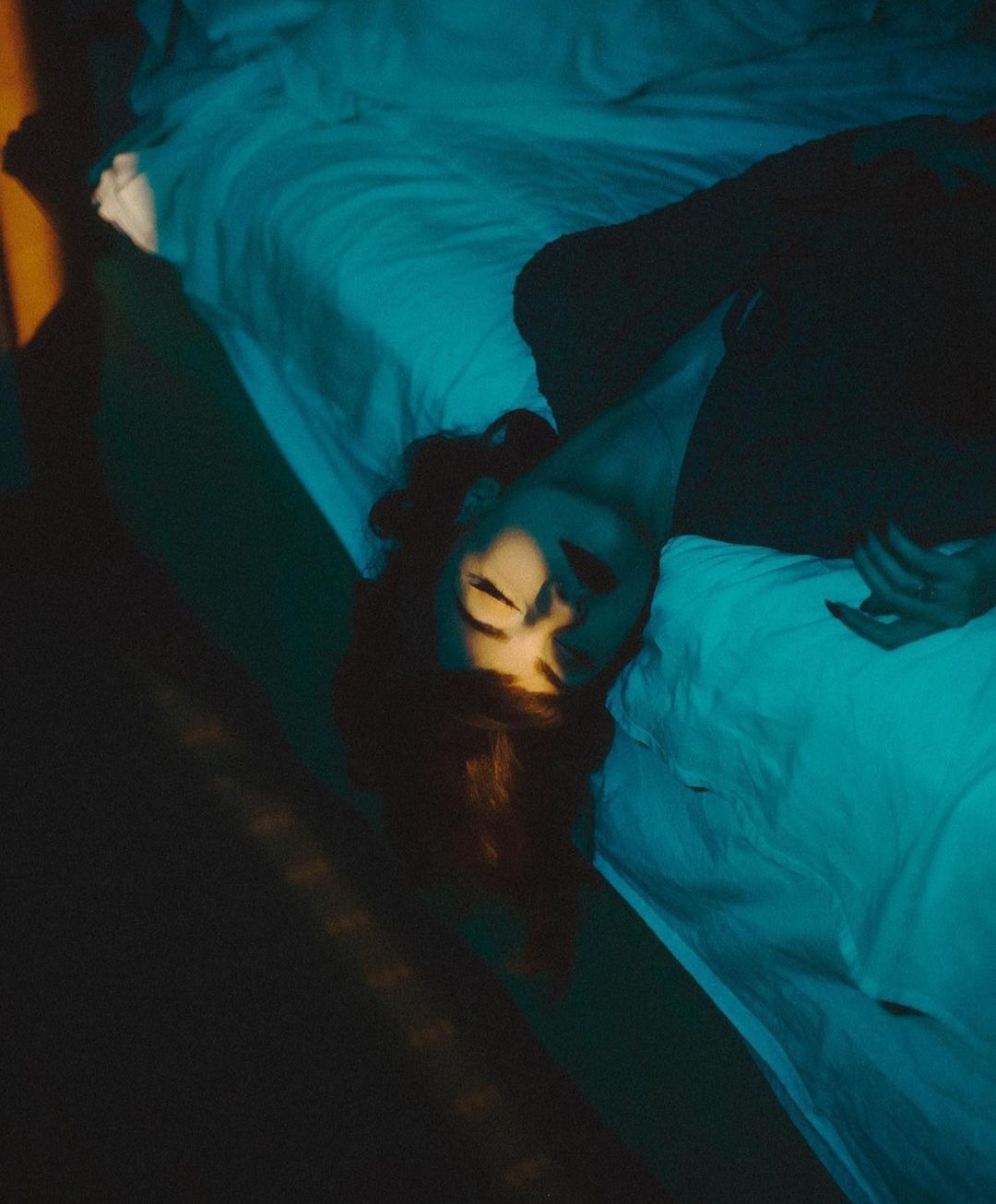 آهنگ بی کلام Sleep Habits از Allen & Bright