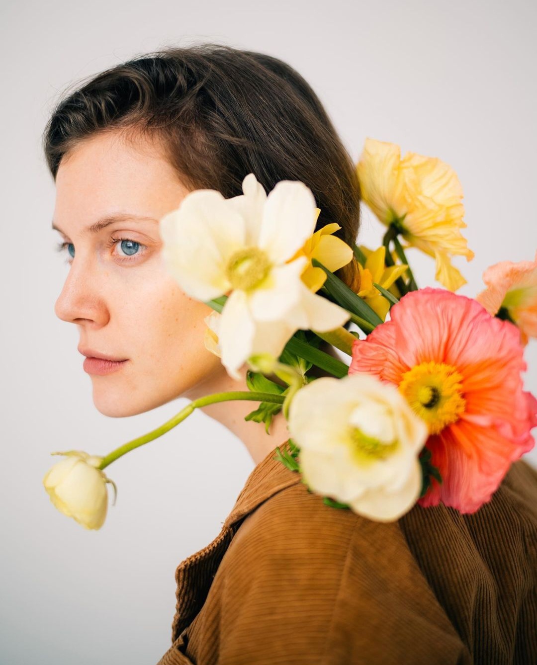 دانلود آهنگ Shuffle از Bombay Bicycle Club