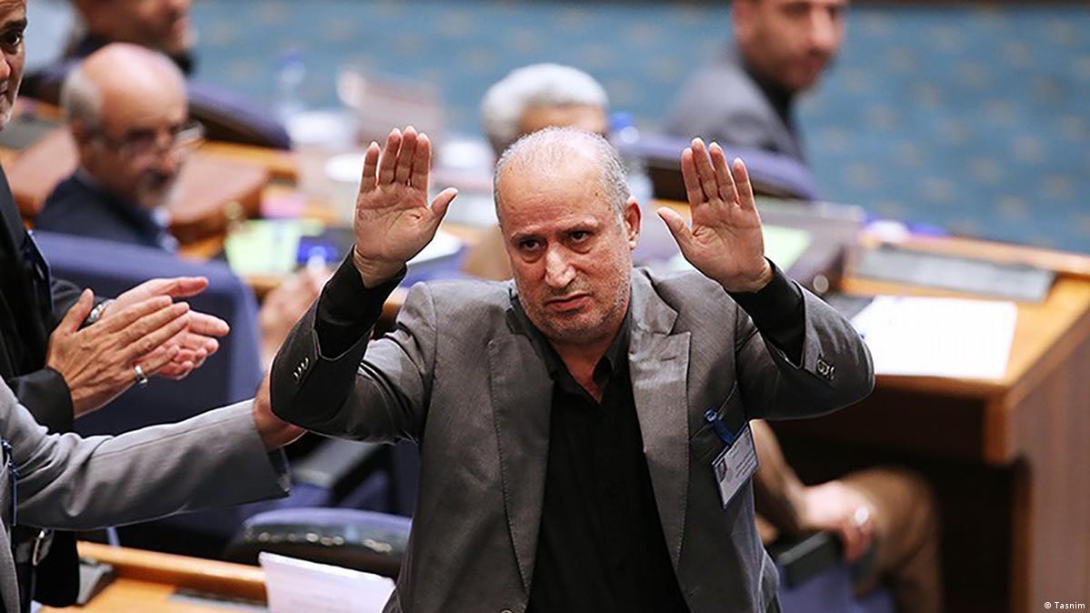 مهدی تاج: ارومیه ظرفیت میزبانی از مسابقات فوتبال و فوتسال را دارد