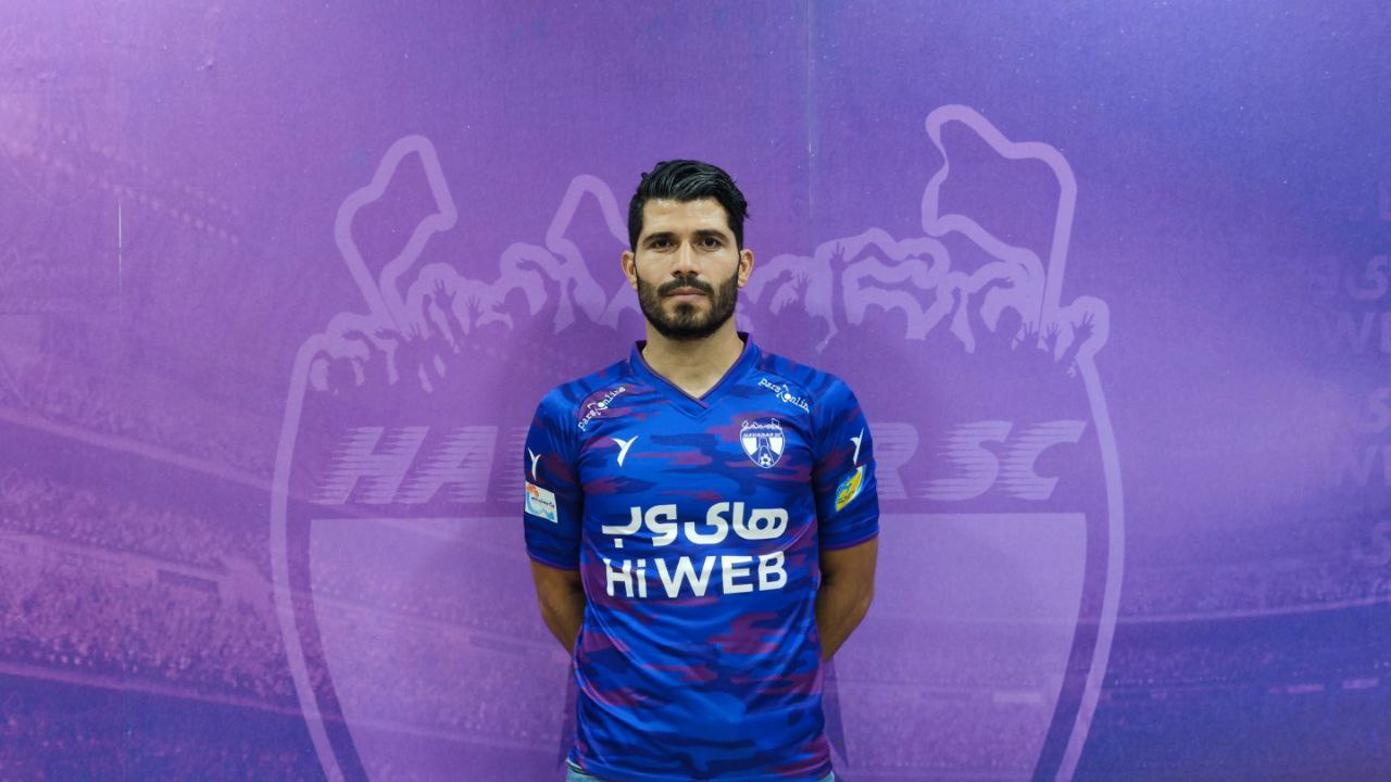 حمله هواداران پرسپولیس به مدافع هوادار