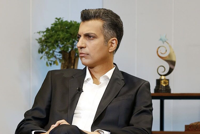 بغض عادل فردوسی پور ترکید؛ دلتنگ گزارشگری هستم و دوری برای من سخت است!