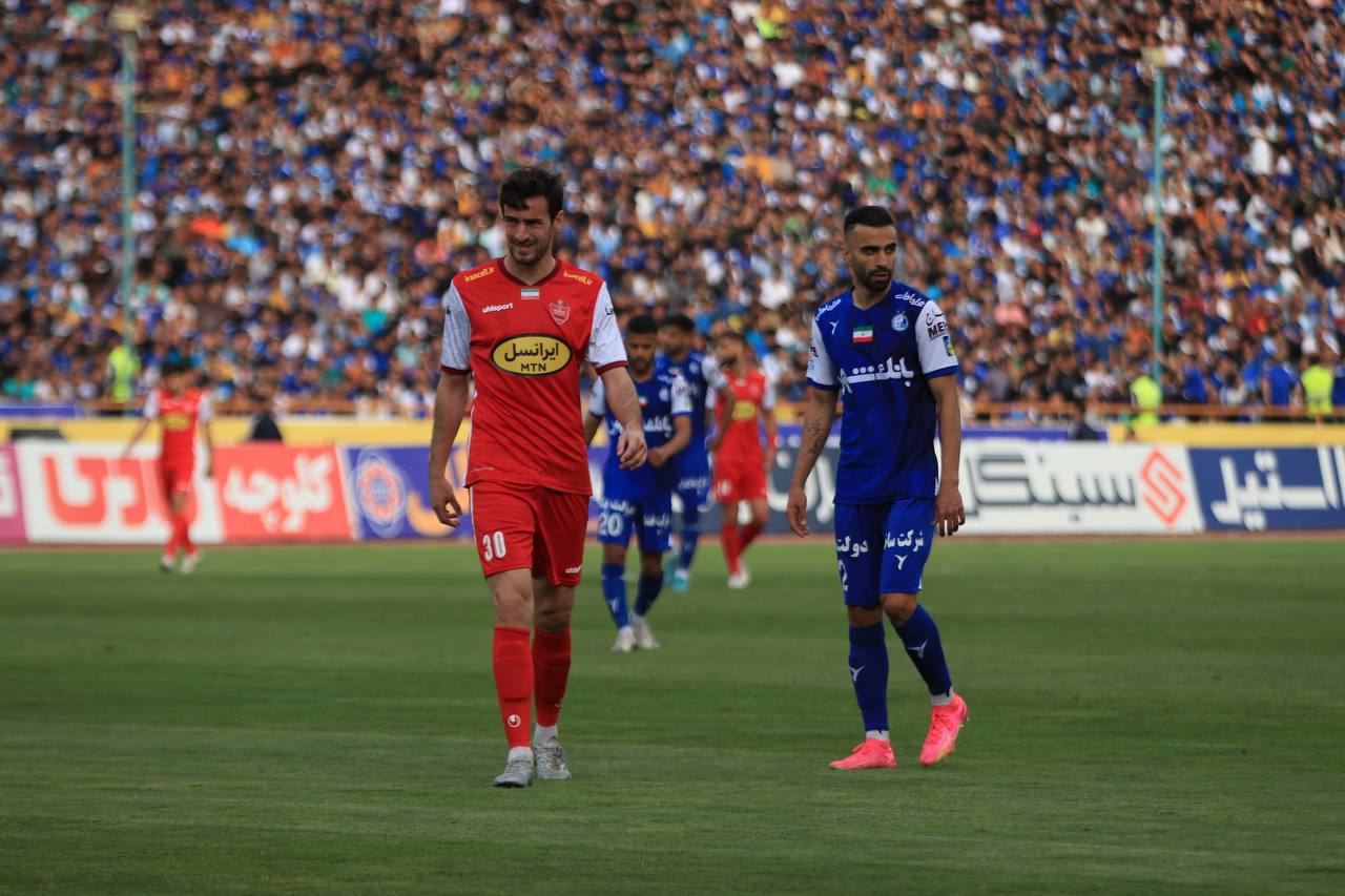علی چینی: پرسپولیس در این فصل خوش شانس است؛ کار استقلال برای قهرمانی سخت شد