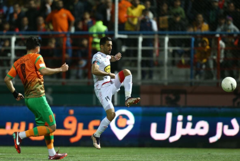 پیشکسوت پرسپولیس: سپاهان بیشترین شانس قهرمانی را دارد