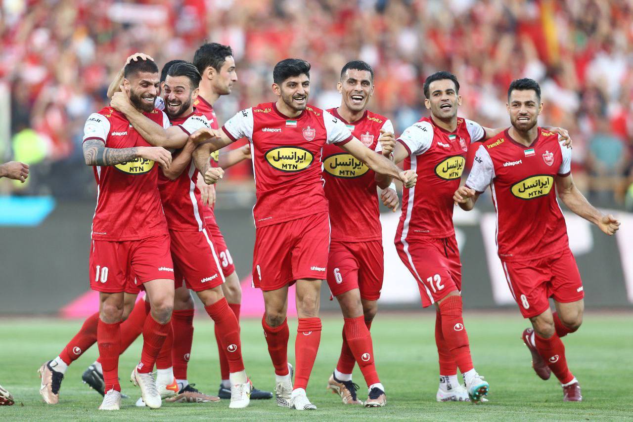 مهرزاد معدنچی: پرسپولیس نباید به حواشی توجه کند، این تیم شایسته قهرمانی است