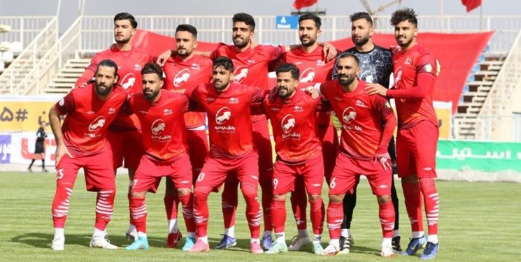 کارت بازیکنان سه باشگاه تراکتور، ملوان و نساجی صادر شد