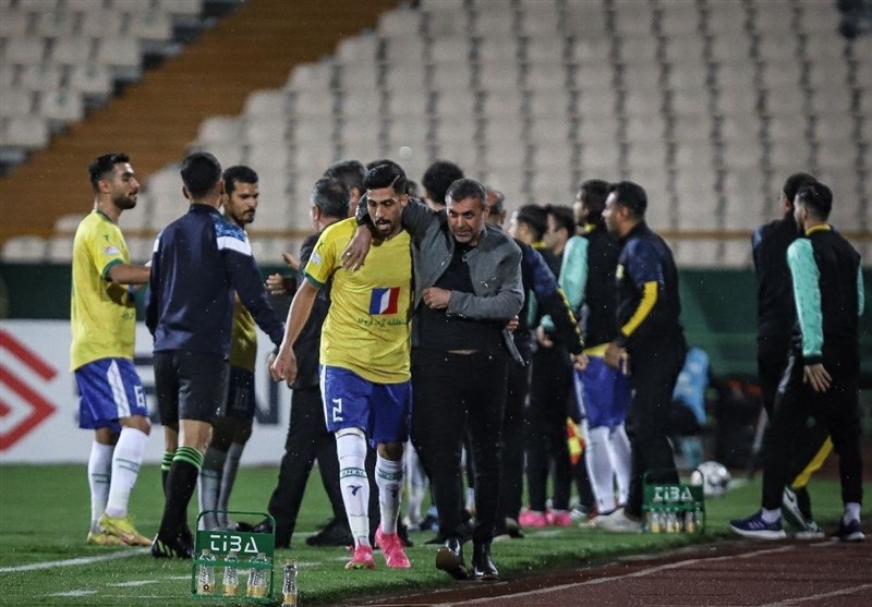 ویسی: میدانستیم از بازی با پرسپولیس چه میخواهیم/ بازیکن ما بیرانوند را کنترل کرد!
