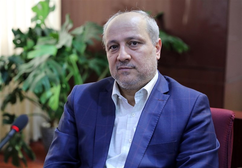مناف هاشمی: ۵۰ میلیارد در چند مرحله به حساب فدراسیون ها واریز می شود
