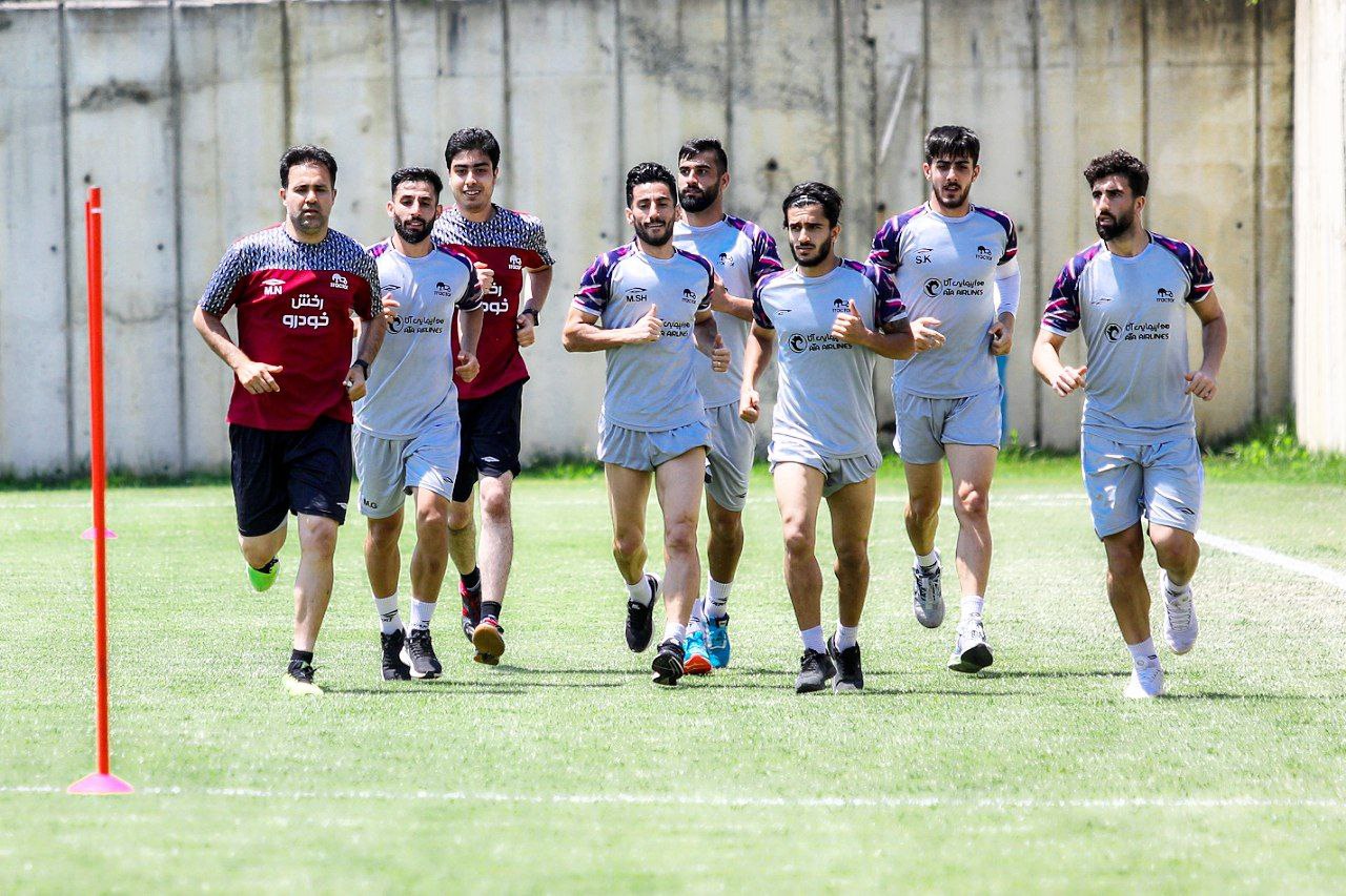 پیگیری تمرینات تراکتور در اردوی ترکیه