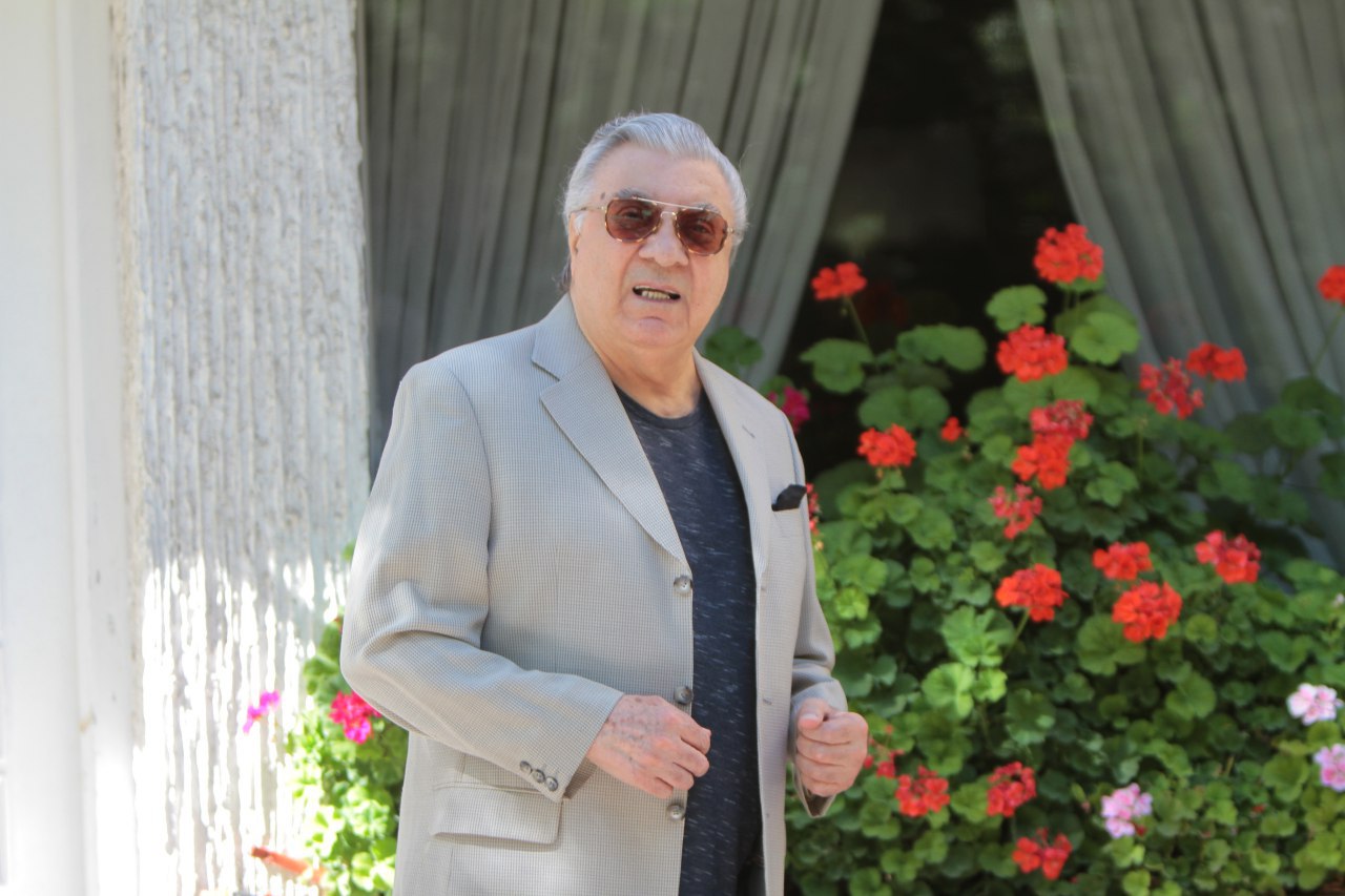 اکبر گلپایگانی