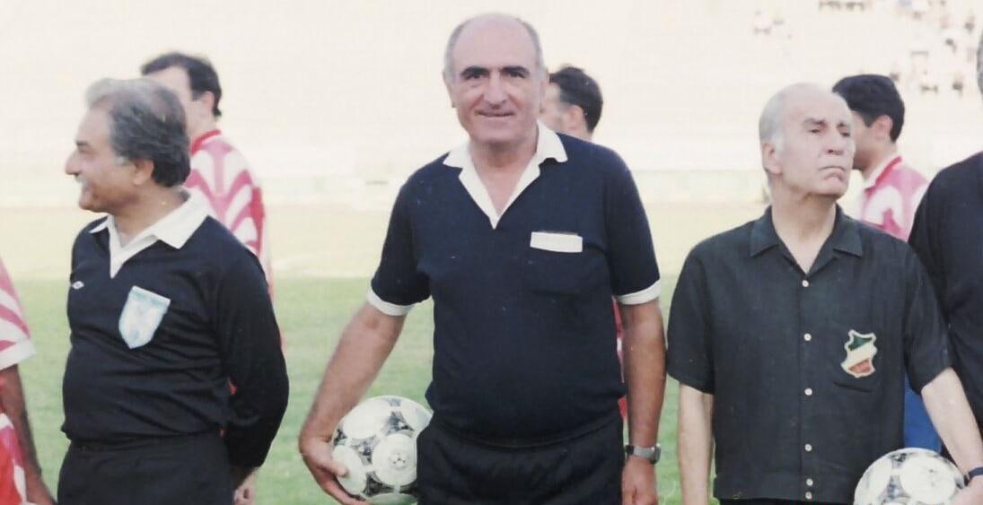 داور