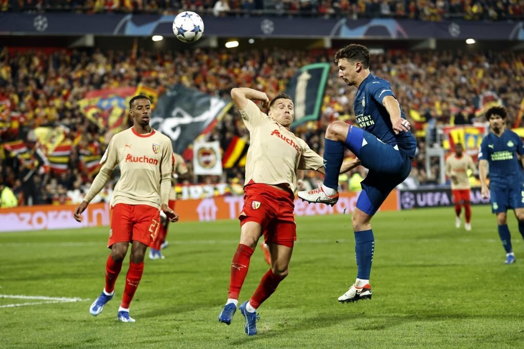 لانس 1-1 آیندهوون
