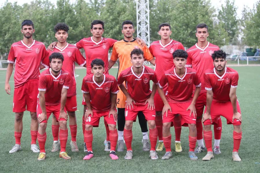 صدرنشینی تیم امید پرسپولیس