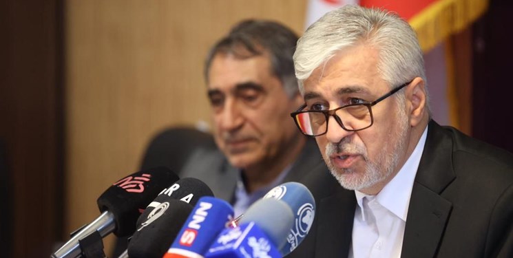 حمید سجادی از رییس جمهور حکم جدید گرفت