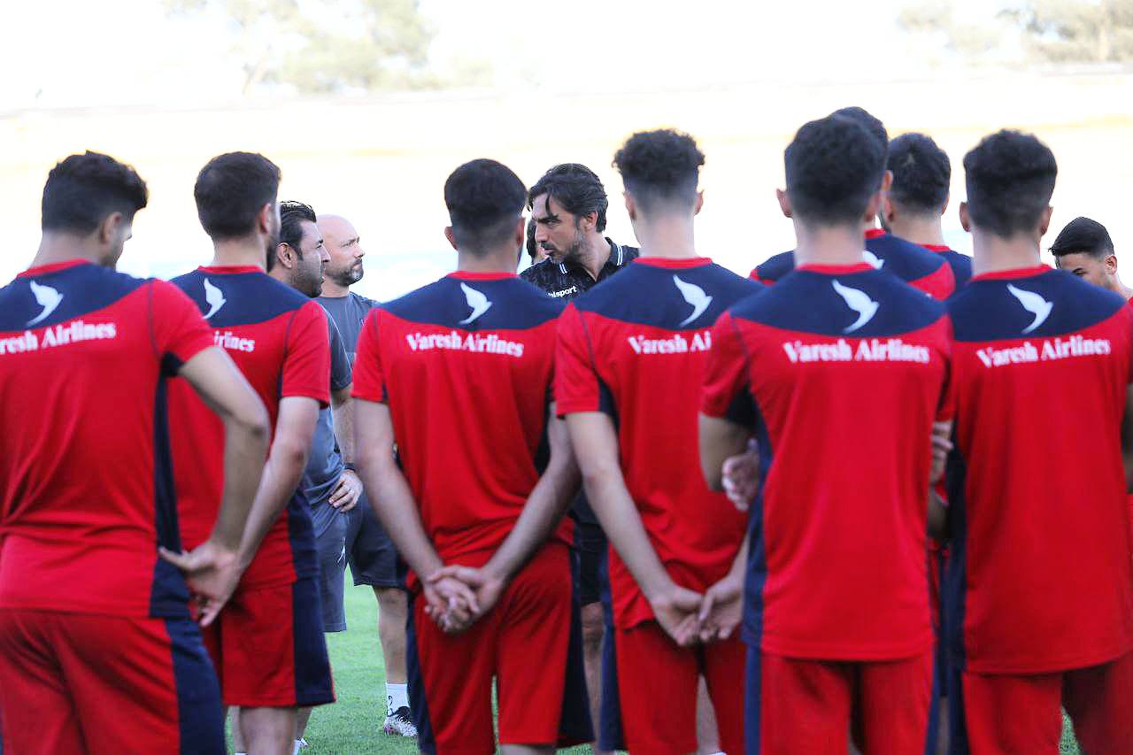 نساجی مقابل بمبئی سیتی یک غایب دارد
