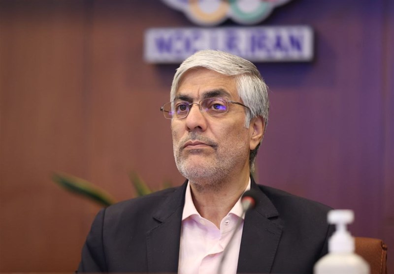 ورود کیومرث هاشمی به محل برگزاری بازی های آسیایی
