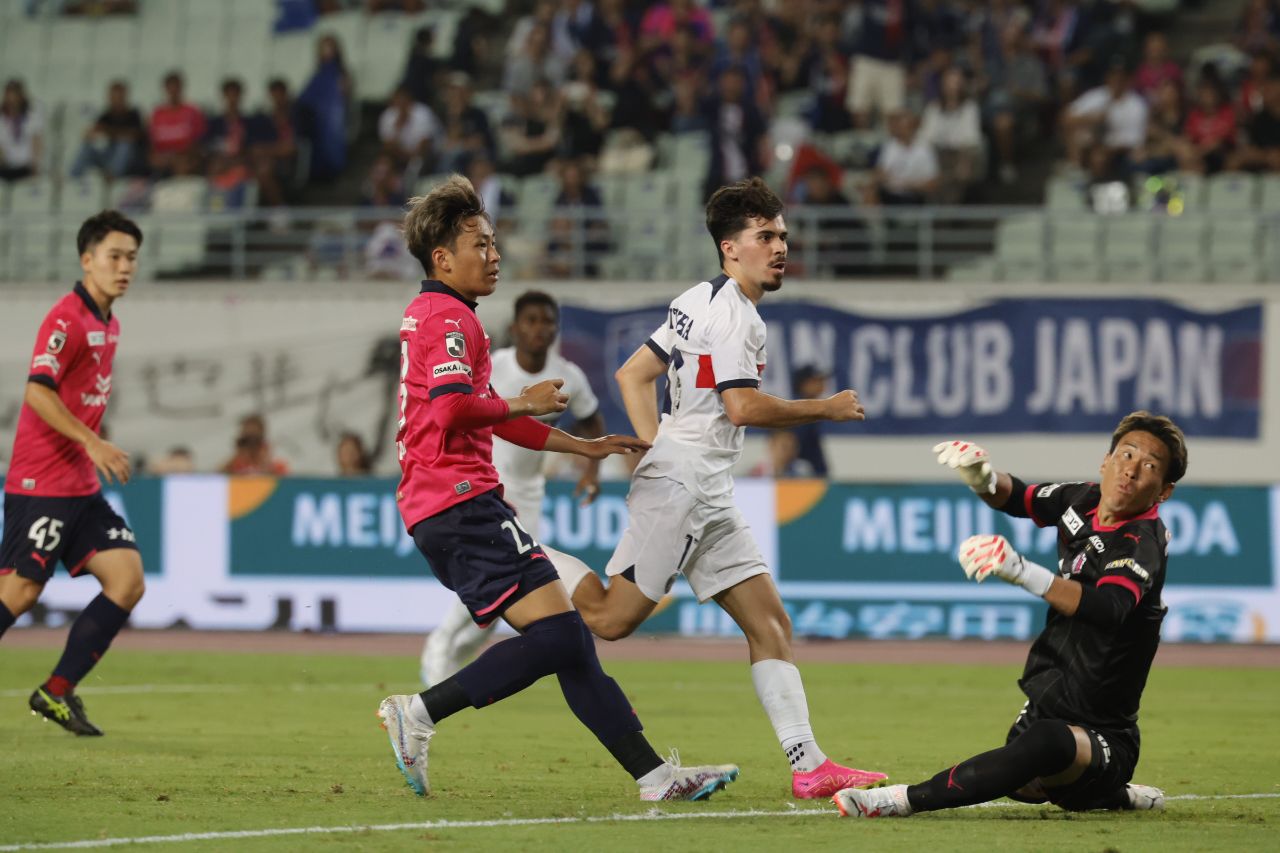 کرزو اوزاکا 3-2 پاری سن ژرمن؛ ناتوان در کسب پیروزی بدون ام باپه