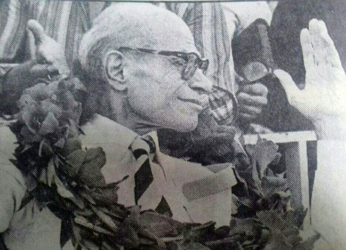 روزنامه نگاری که موسس یک تیم بزرگ شد / ویژه برنامه میز تاریخ طرفداری