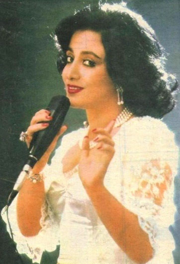 دانلود آهنگ عالم عشق از حمیرا