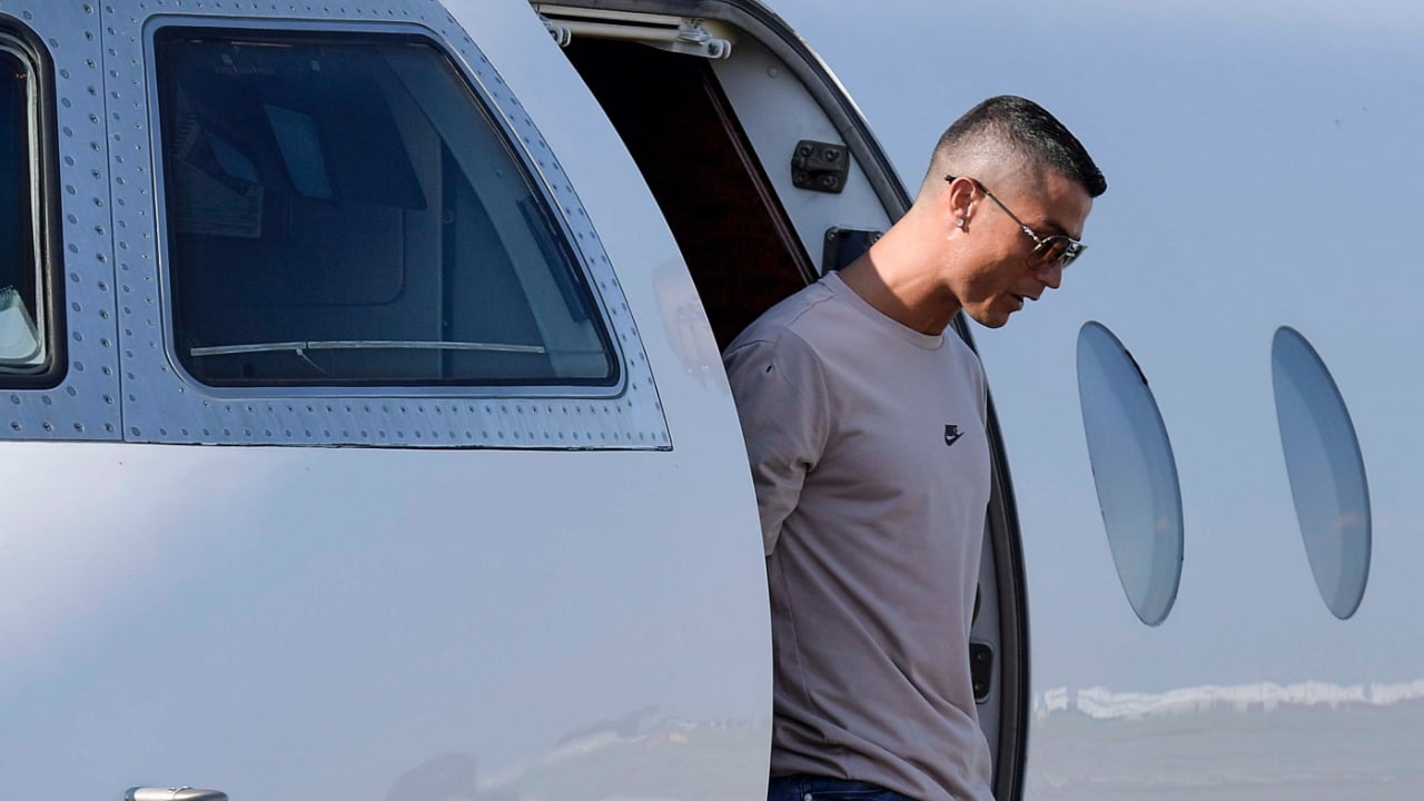 کریستیانو رونالدو وارد ایران شد؛ خوش آمدی CR7 + عکس