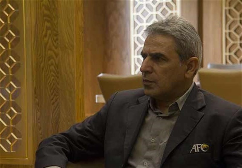 توضیحات مدیر روابط بین الملل فدراسیون فوتبال درباره چگونگی ورود و استقرار دوربین ها و سیستم VAR