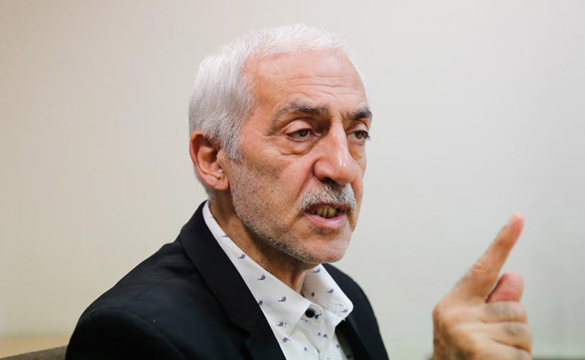 محمد دادکان: چه کردید با مردم که بعد از باخت تیم ملی جلوی آمریکا توی خیابان بوق میزدند؟