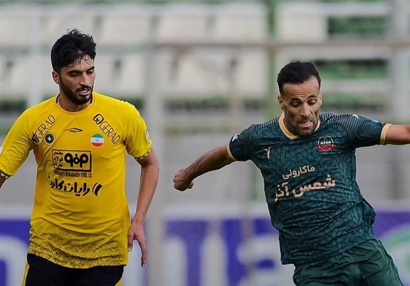 درگیری در قزوین؛ گل مردود سپاهان جنجال ساز شد!
