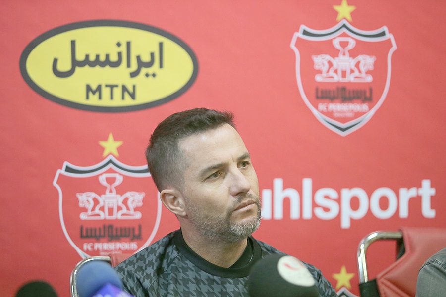 درخواست اوسمار از باشگاه پرسپولیس؛ دو دستیار خارجی بیاورید