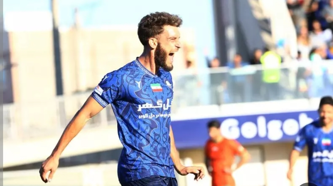 روبرتو تورس