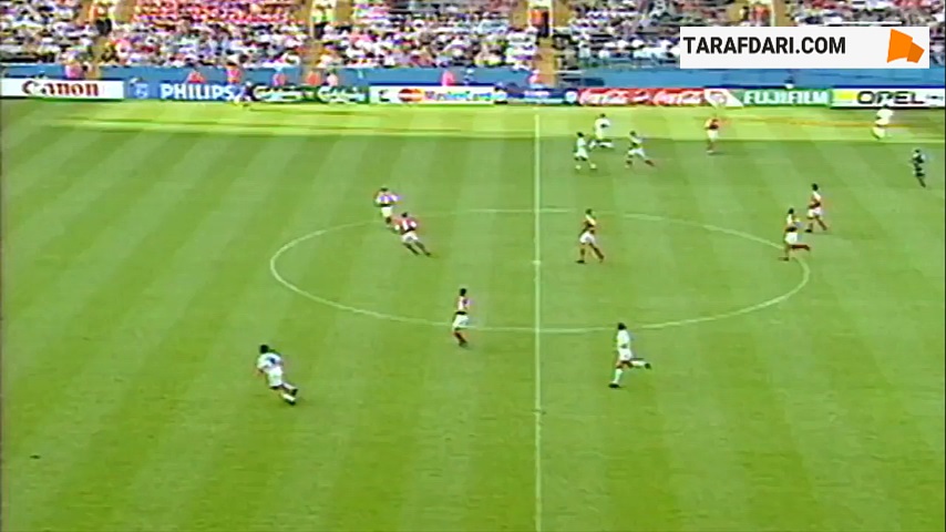 پلی به گذشته؛ چیپ دیدنی داوور شوکر به پیتر اشمایکل در یورو 1996 / فیلم