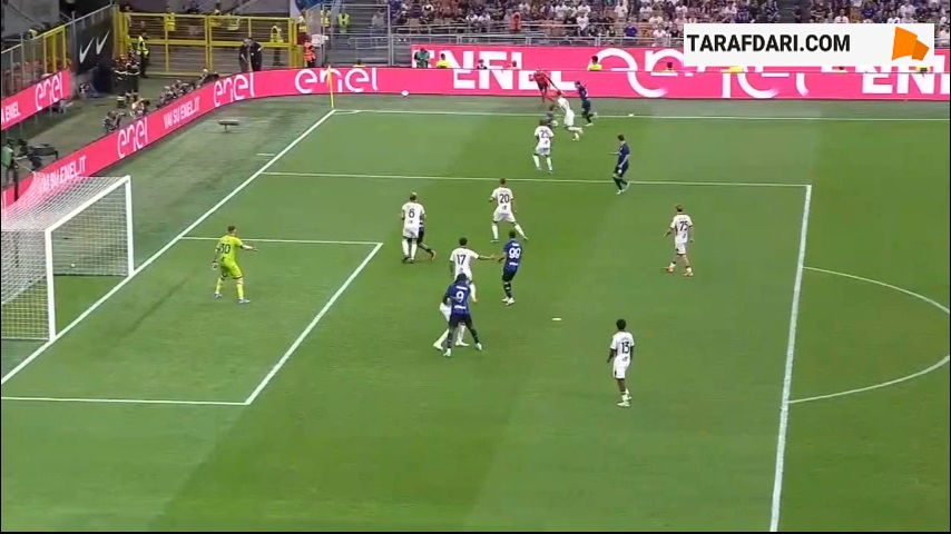 گل هاکان چالهان اوعلو به لچه از روی نقطه پنالتی (اینتر 2-0 لچه)