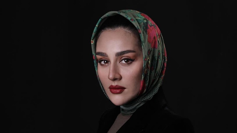 بیوگرافی کامل میترا رفیع / عکس های میترا رفیع با استایل جدیدش