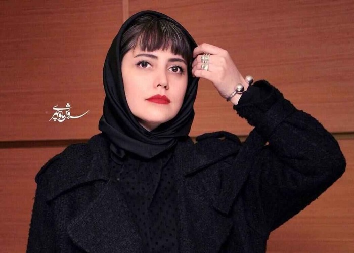 بیوگرافی شبنم قربانی به همراه خانواده اش / عکس های شبنم قربانی با شهاب حسینی